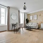 Modern Apartment - 2Bd 6P - Batignolles